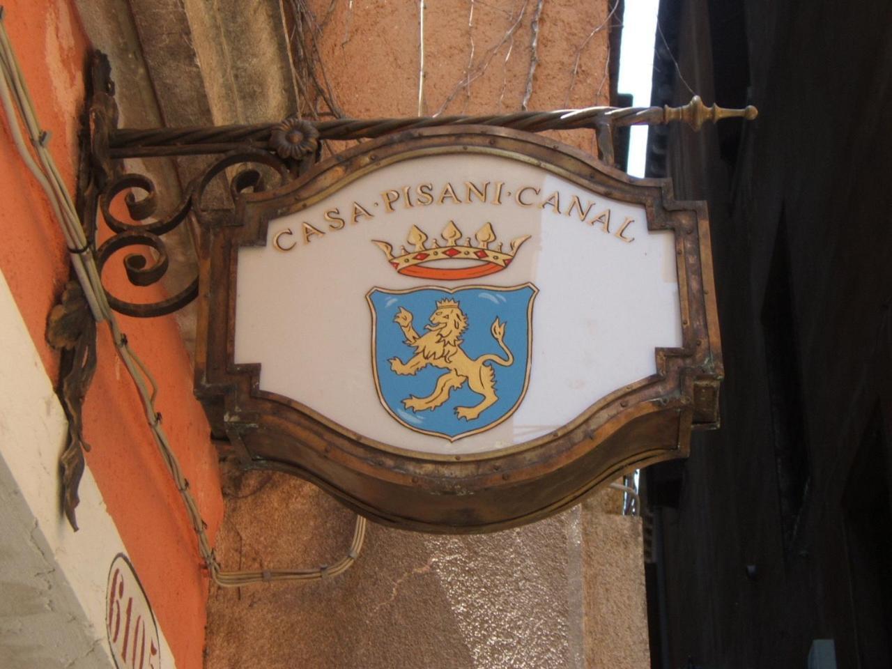 Casa Pisani Canal Veneţia Exterior foto